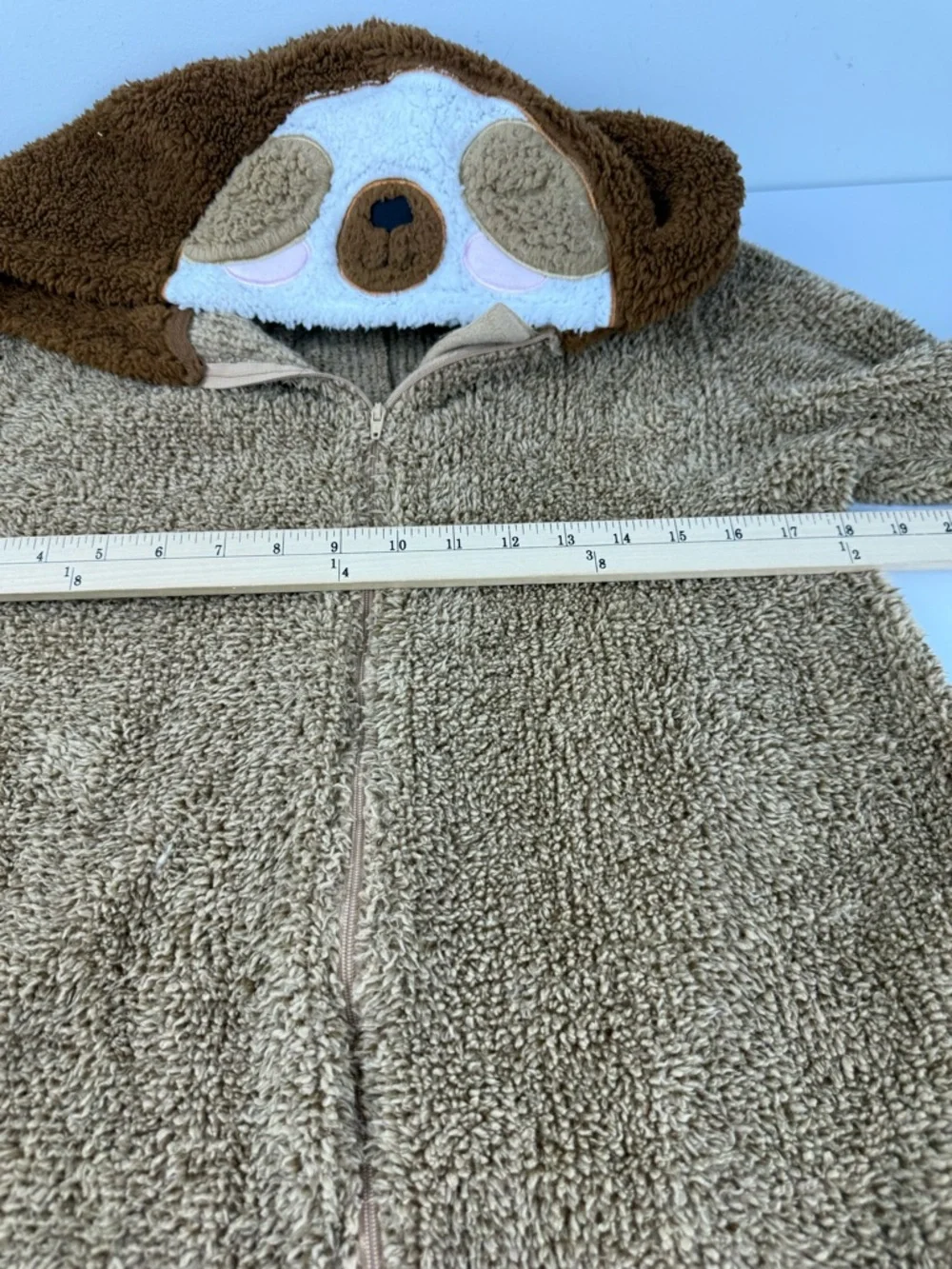 Womens Large (12-14) Sloth Pajamas One Piece Brown Full Zip Costume